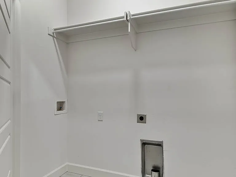 502 W Persimmon St — Photo 23