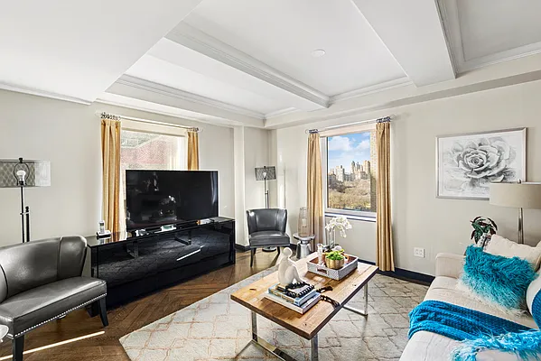 Sold by Nest Seekers International | media 5