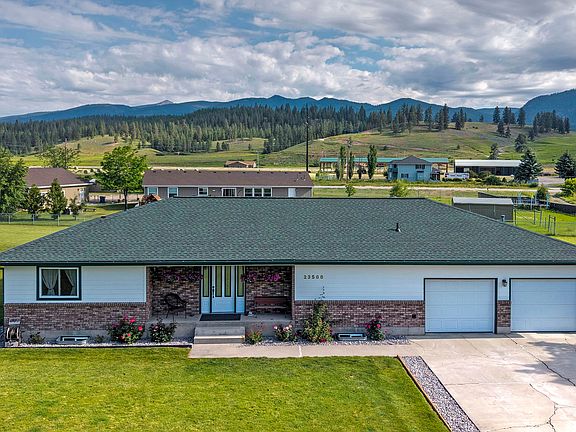 2nd image of 23588 Mullan Rd