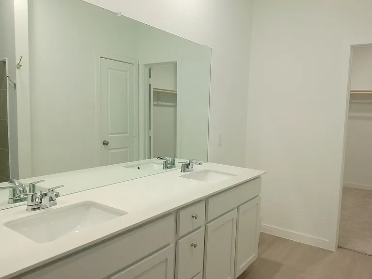 7842 Hathor Dr — Photo 8