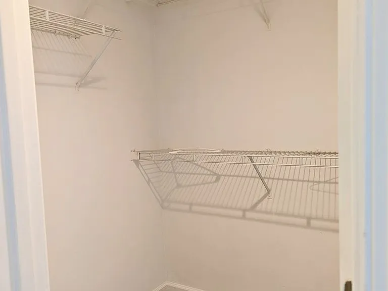 849 Lancaster Ln — Photo 20