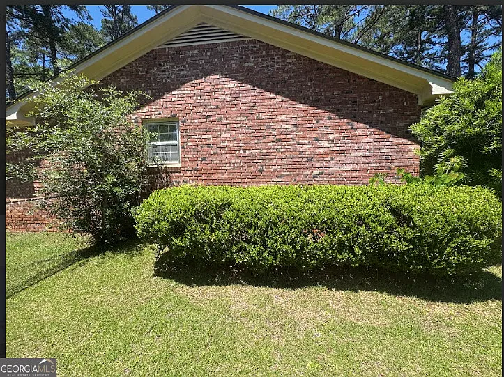 427 Meadowlark Dr — Photo 4