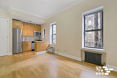 Rented by Yoreevo, LLC