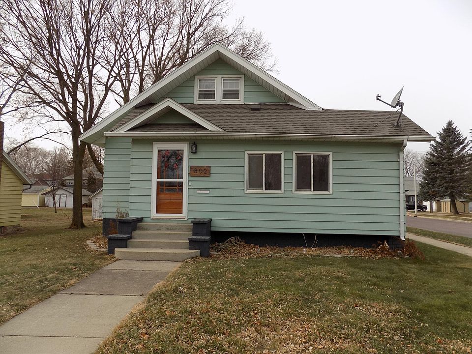 1st image of 302 S Prairie Ave