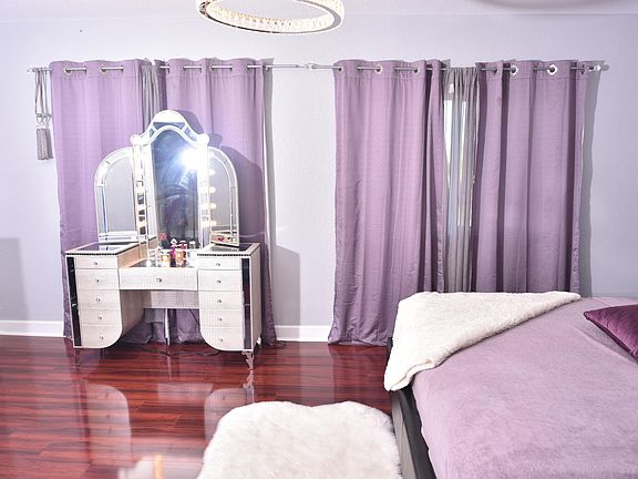 4th image of 4542 NW 36th Ct #1