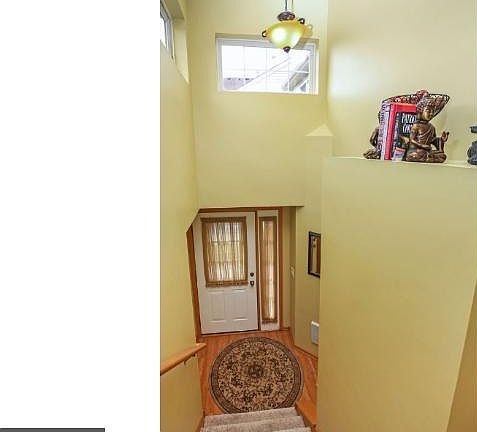 3rd image of 11674 Langford Cir