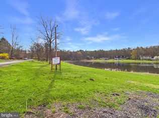 276 Marilou Ln, Bartonsville, PA 18321