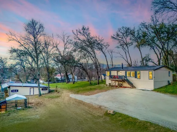 10372 Quincy Ln, Penn Valley, CA 95946