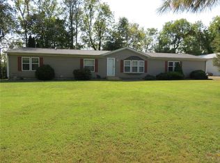 7201 N Spring Hill Ln, Columbus, IN 47201