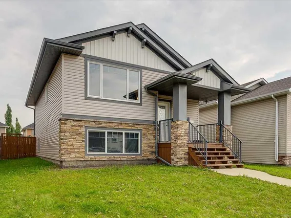 13 S Rogers Rd, Sylvan Lake, AB T4S 0J7