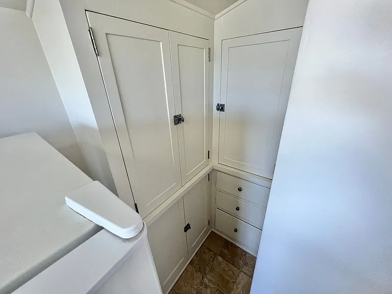 Historic Bluff Park 1BD Retreat | Top Floor Vintage Gem — Photo 13