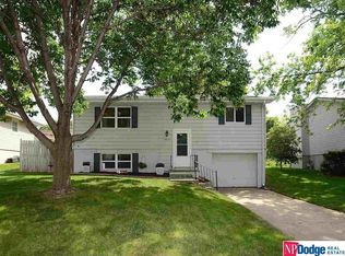 9436 Tomahawk Blvd, Omaha, NE 68134