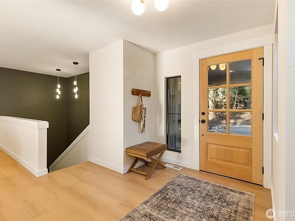 4th image of 13429 173rd Avenue SE