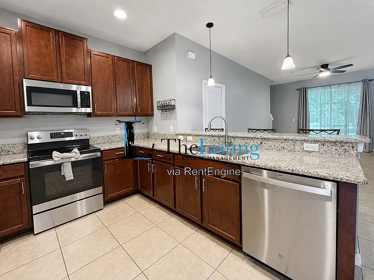 1331 Glenleigh Dr — Photo 9