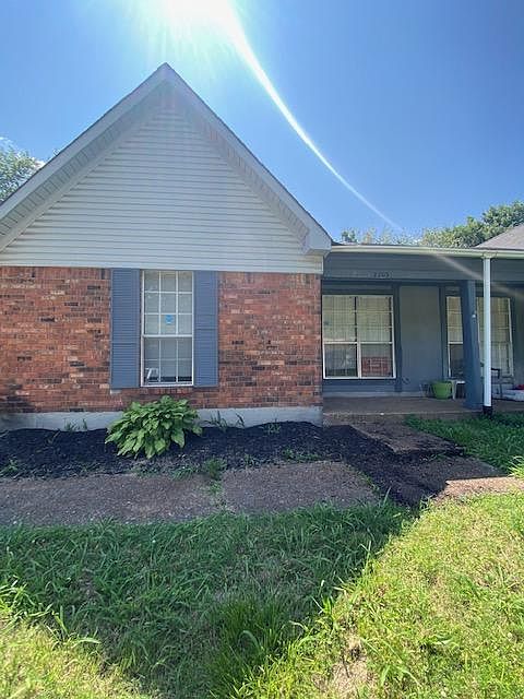 1st image of 2203 Oldfield Dr