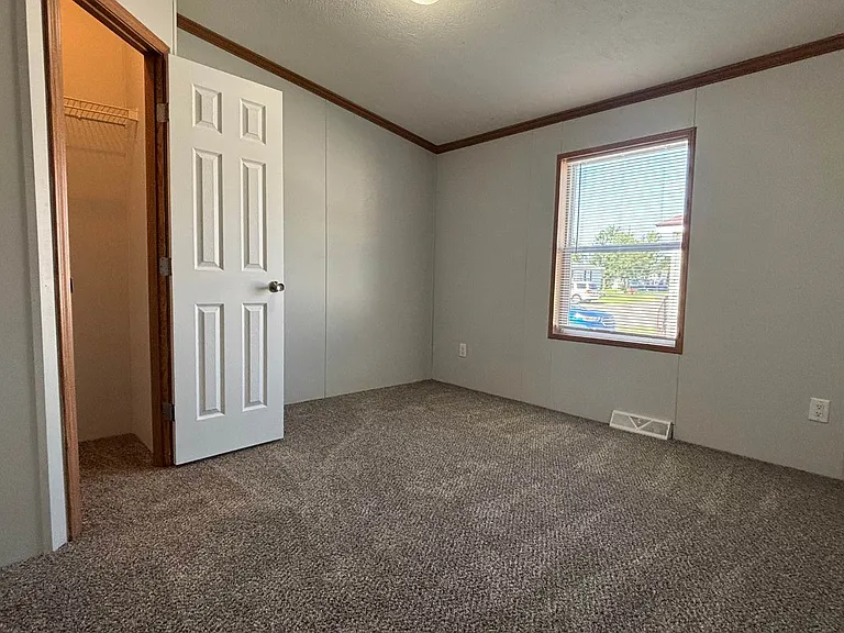 White Lake — Photo 20