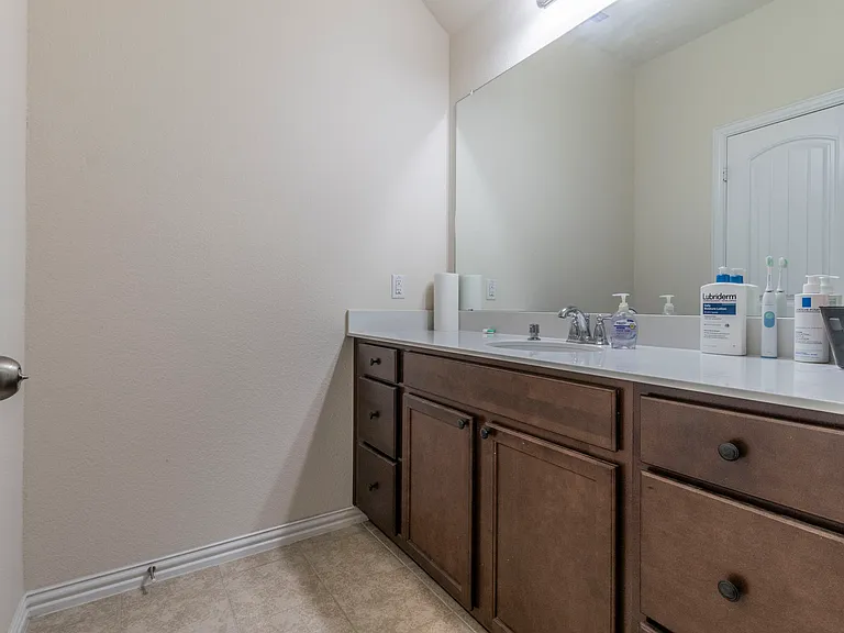 1109 Mist Flower Dr — Photo 17