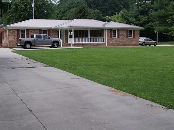 2nd image of 125 Dotson Dr