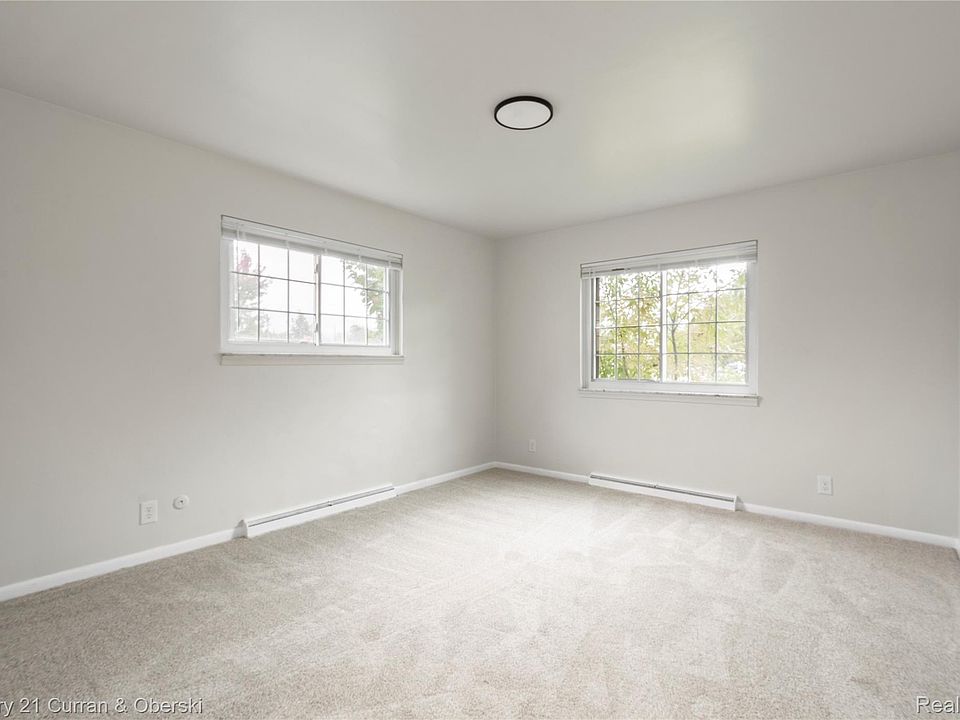 20100 Cushing St, photo 16