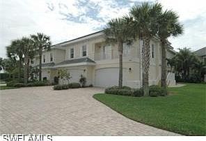 1st image of 340 Grove Ct #102
