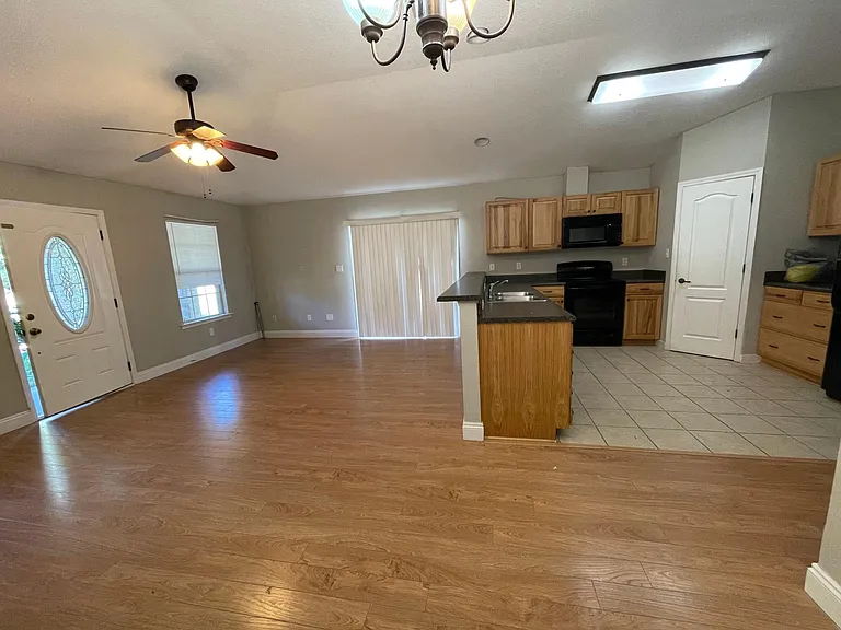 6858 Sagebrush Ln — Photo 7