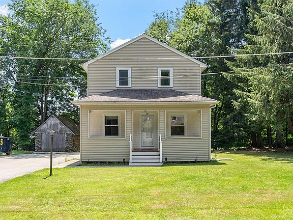 3rd image of 10 Birch Ave