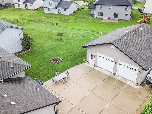 4th image of 7006 Cornwall Dr