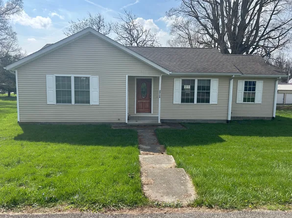 22174 Vine St, Oldenburg, IN 47036