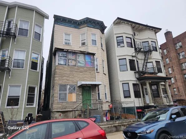 54 Groshon Avenue, Yonkers, NY 10701