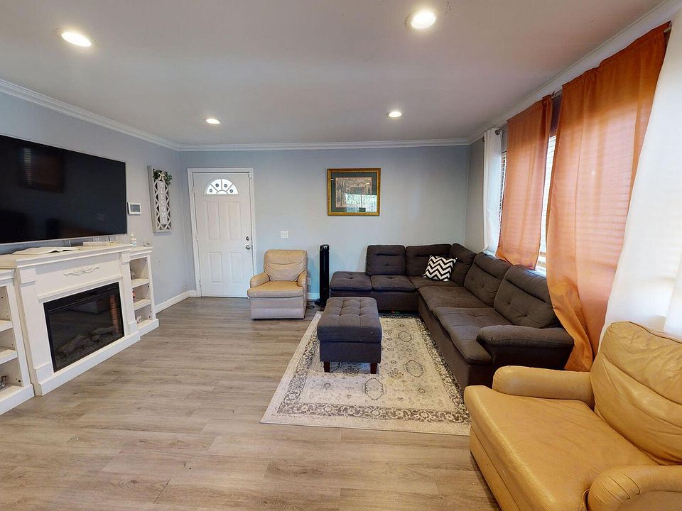 1st image of 86140 Las Flores Ave