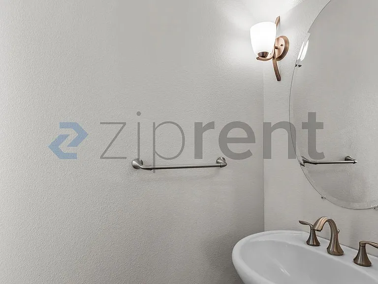 Powder room