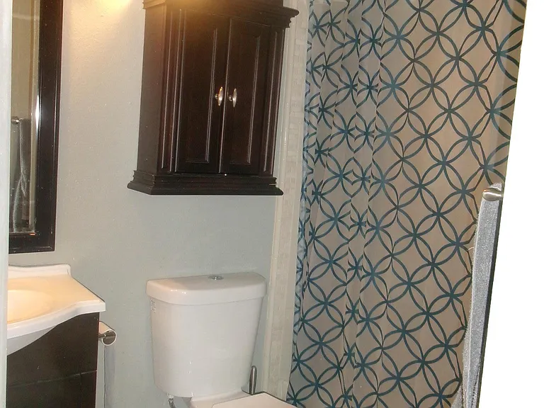 Upstairs full bath with shower tub