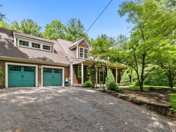 116 Elmer St, Pembroke, MA 02359