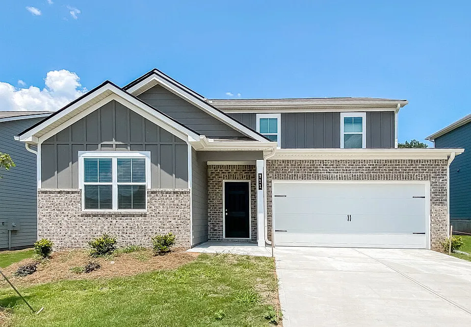 311 Hamilton Pointe Dr