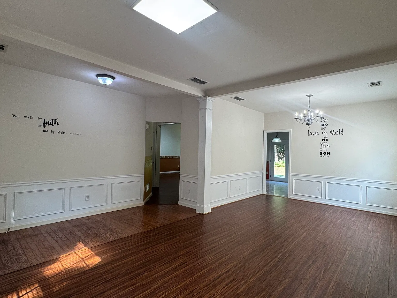 3 bed, 2.5 bath, 1984 sqft, $2,650 — Photo 4
