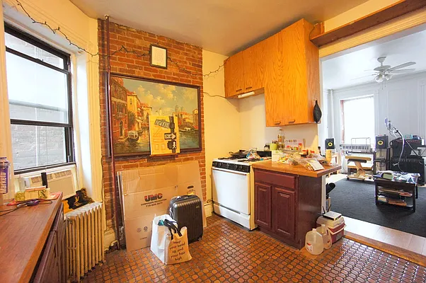 Rented by Compass | media 8