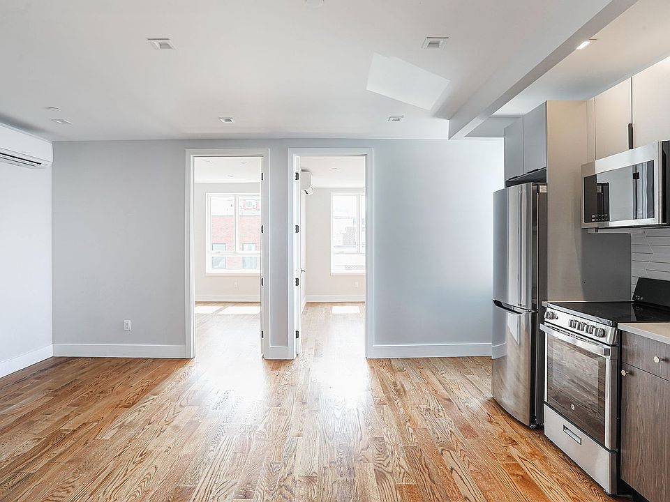 1st image of 80 Bushwick Pl #3A