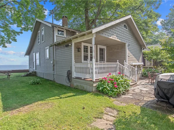 55 Lakeview Rd, Mexico, NY 13114