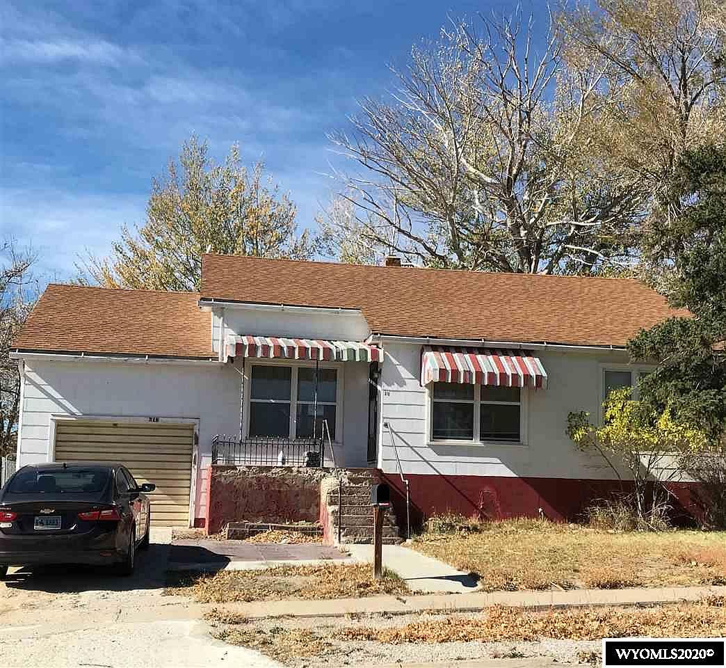 518 11th St, Rawlins, WY 82301 Zillow