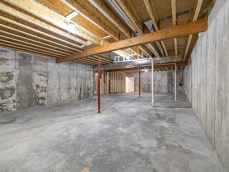 5039 Chestnut St #A — Photo 26