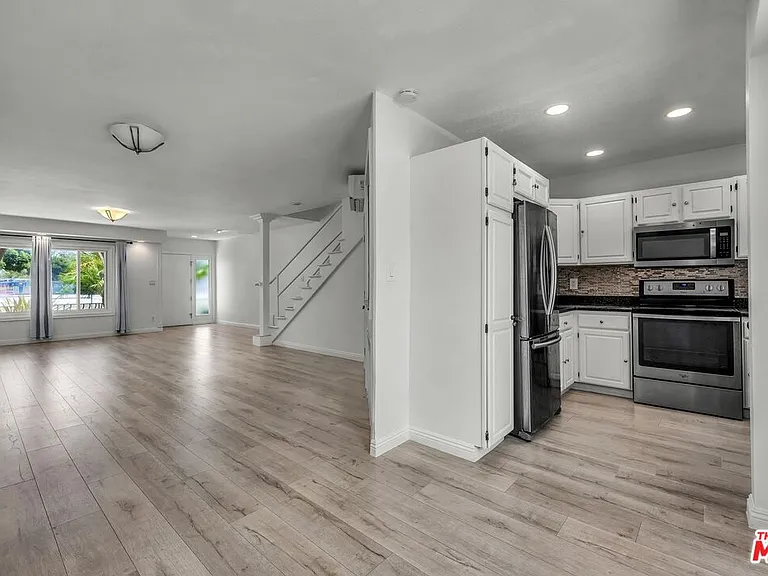 8025 Redlands St #15 — Photo 7