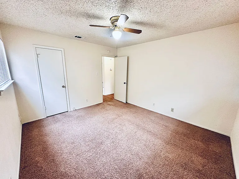 12504 Tree Line Dr — Photo 20