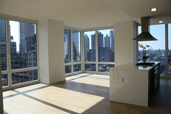 Sold by Town Residential | media 38