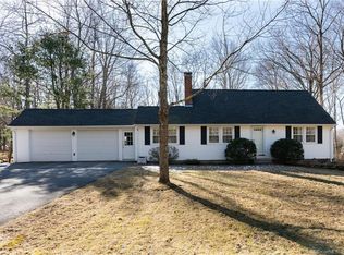 75 Little Brook Rd, New Hartford, CT 06057