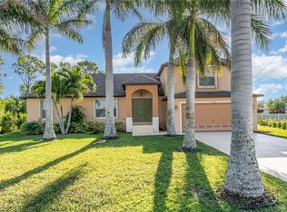 2506 Gleason Pkwy, Cape Coral, FL 33914