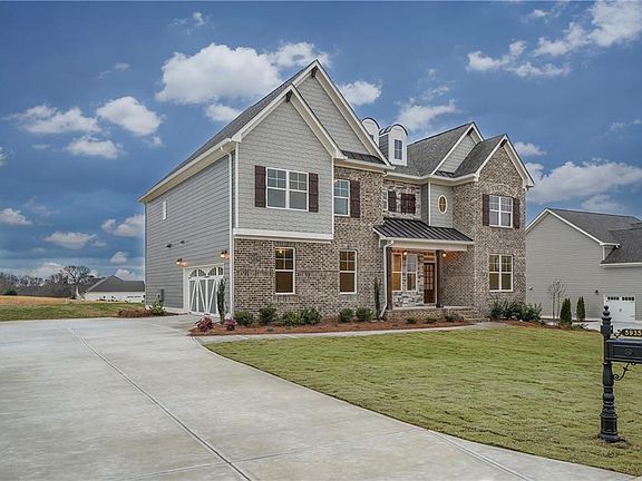 3rd image of 5935 Fairway Park Ln