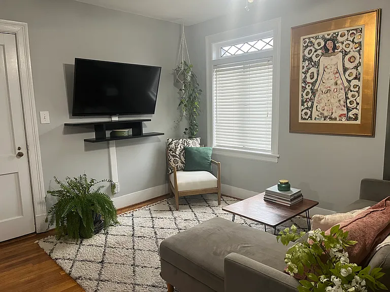210 N Stafford Ave #2 — Photo 5