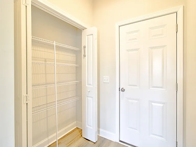 803 Abode Ave — Photo 8