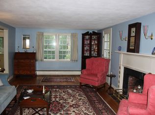 14 Sedgemeadow Rd, Wayland, MA 01778