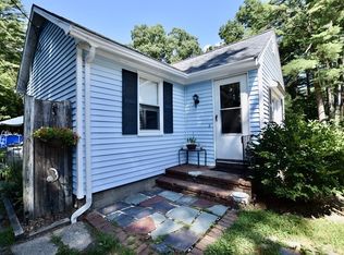 51 Anderson Ave, Middleboro, MA 02346